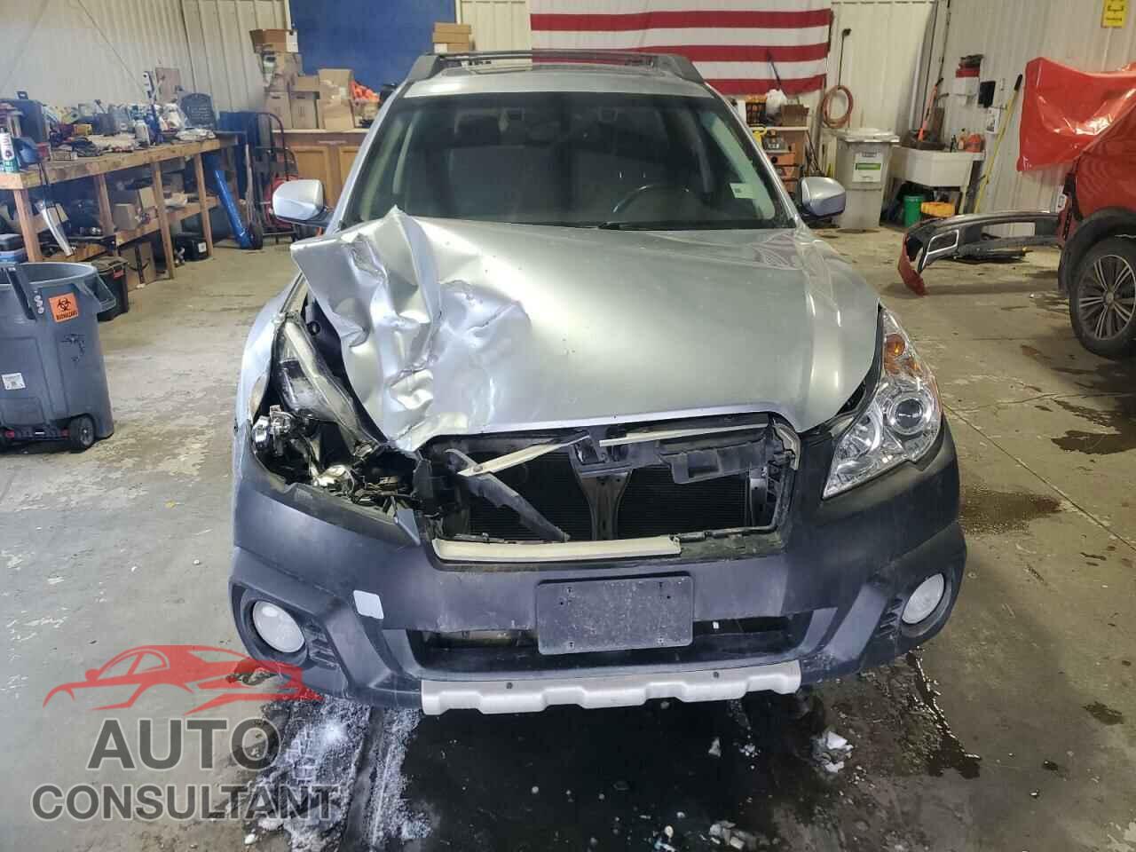 SUBARU OUTBACK 2014 - 4S4BRCNC4E3307112