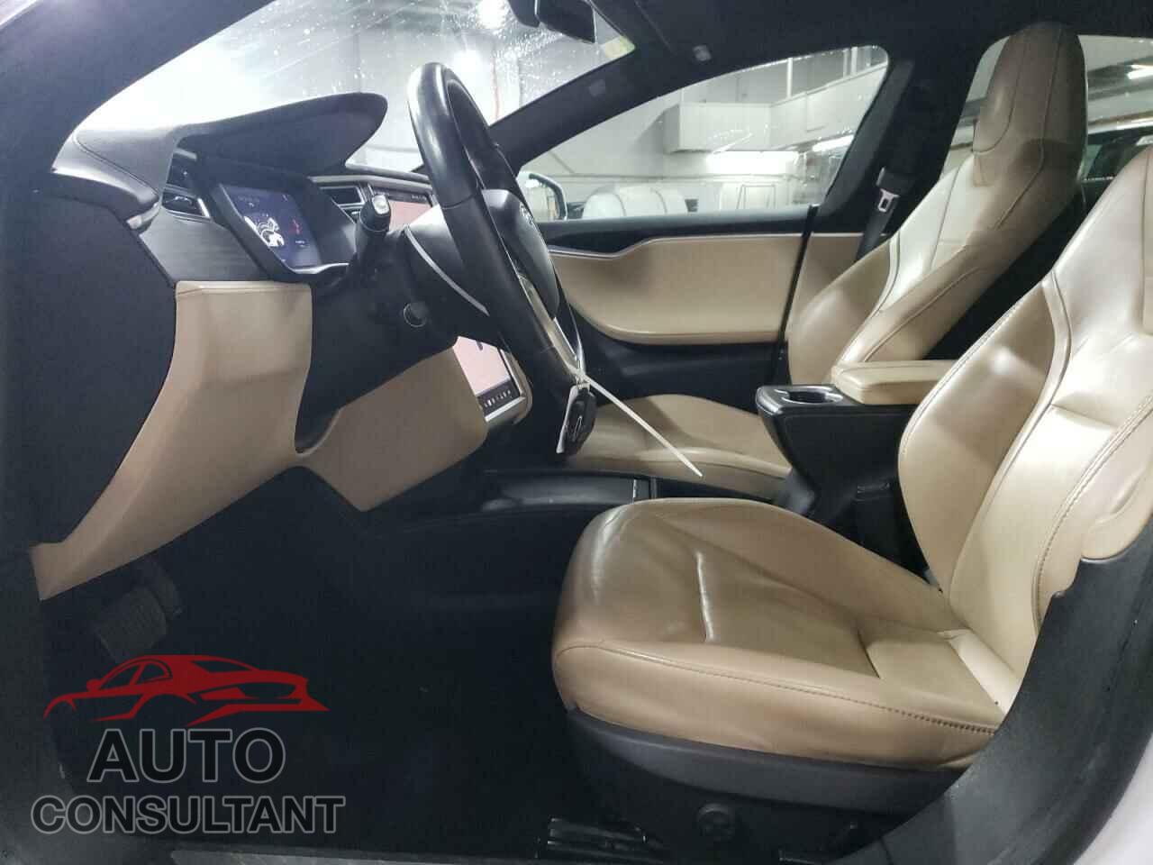TESLA MODEL S 2016 - 5YJSA1E19GF153906