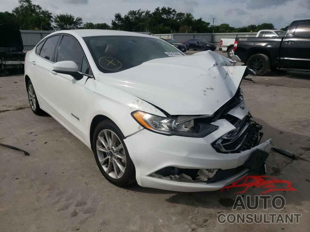 FORD FUSION 2017 - 3FA6P0LU1HR344491