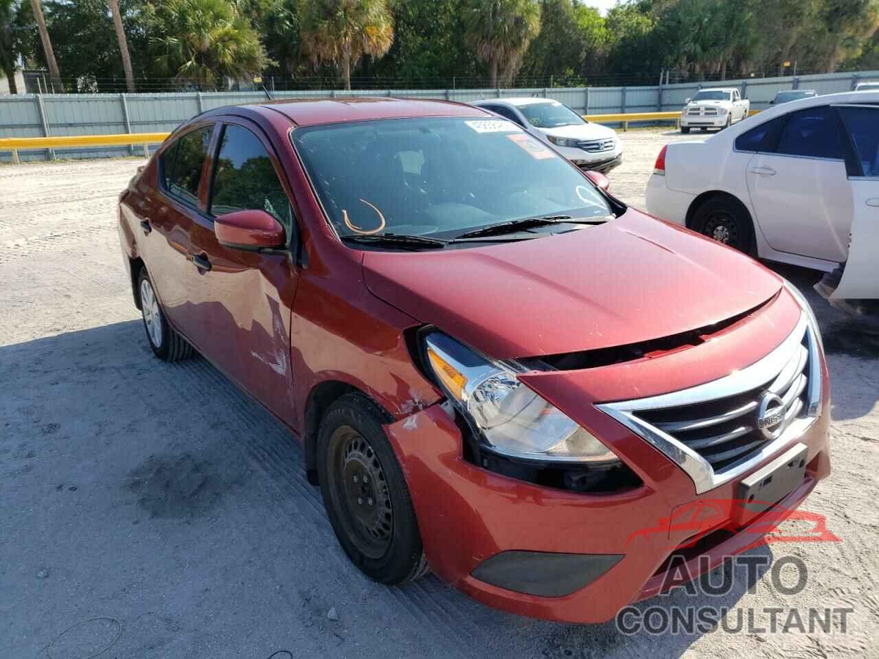 NISSAN VERSA 2017 - 3N1CN7AP2HL824571