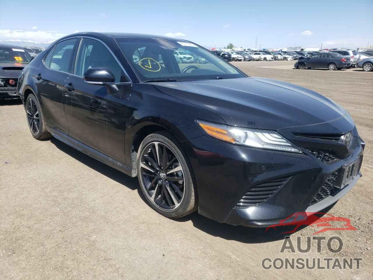 TOYOTA CAMRY 2018 - 4T1B61HK9JU031501
