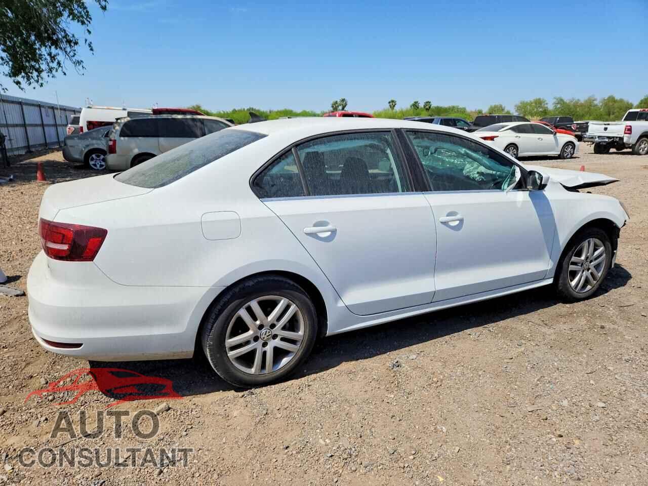 VOLKSWAGEN JETTA 2017 - 3VW2B7AJ8HM378124