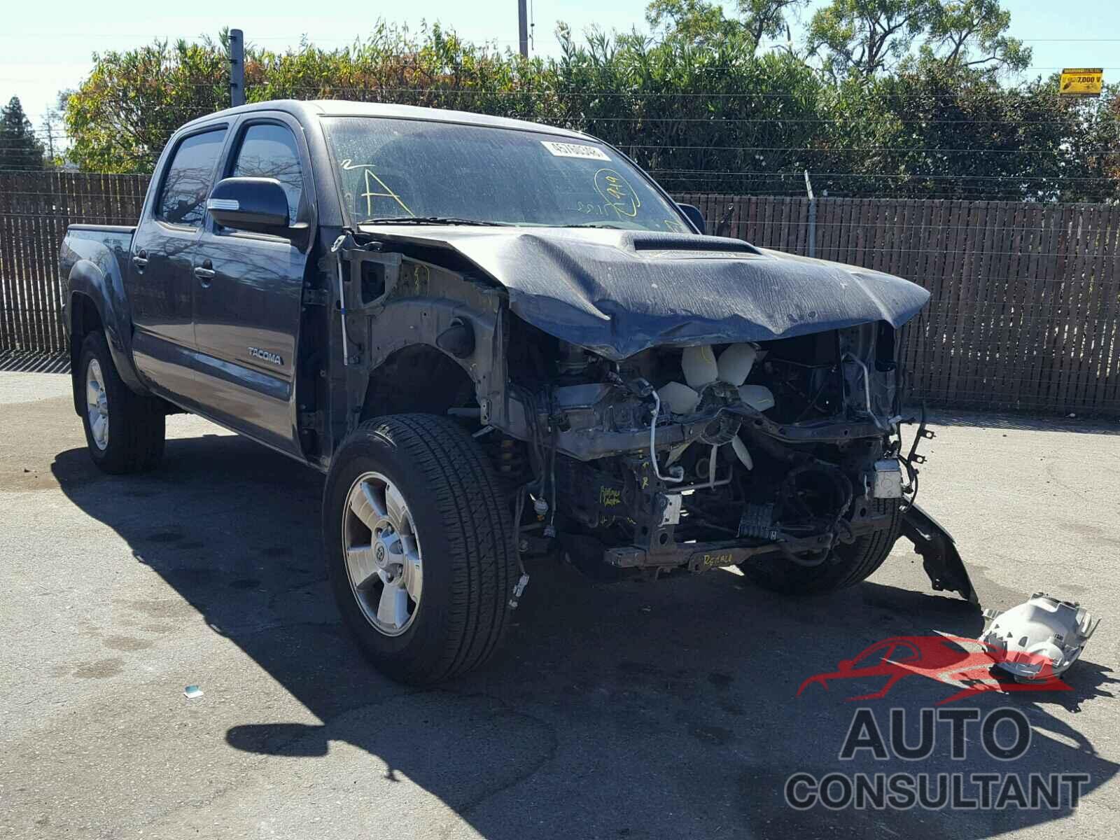 TOYOTA TACOMA DOUBLE CAB PRERUNNER 2015 - 3TMJU4GN2FM177320