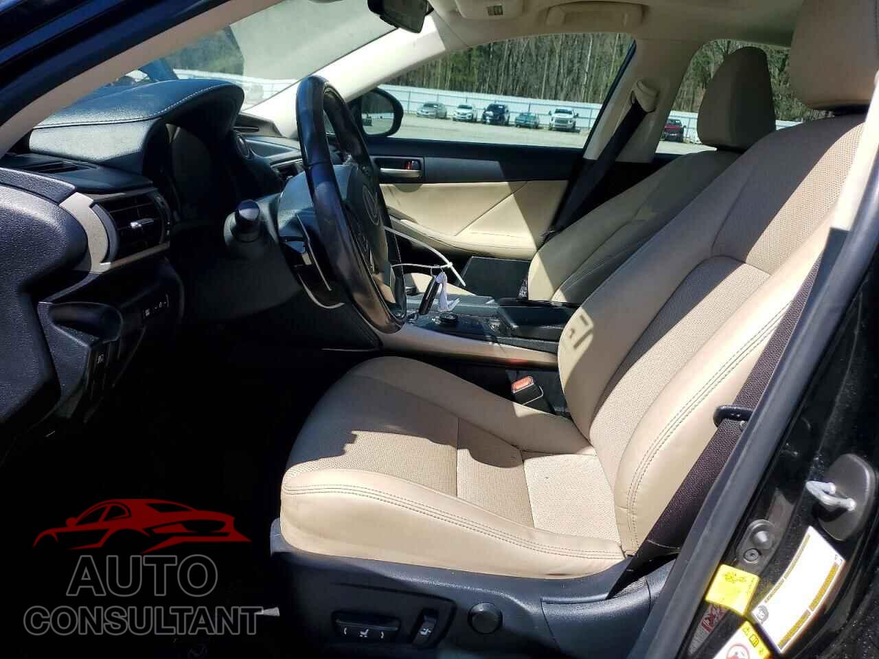 LEXUS IS 2017 - JTHBA1D28H5045112