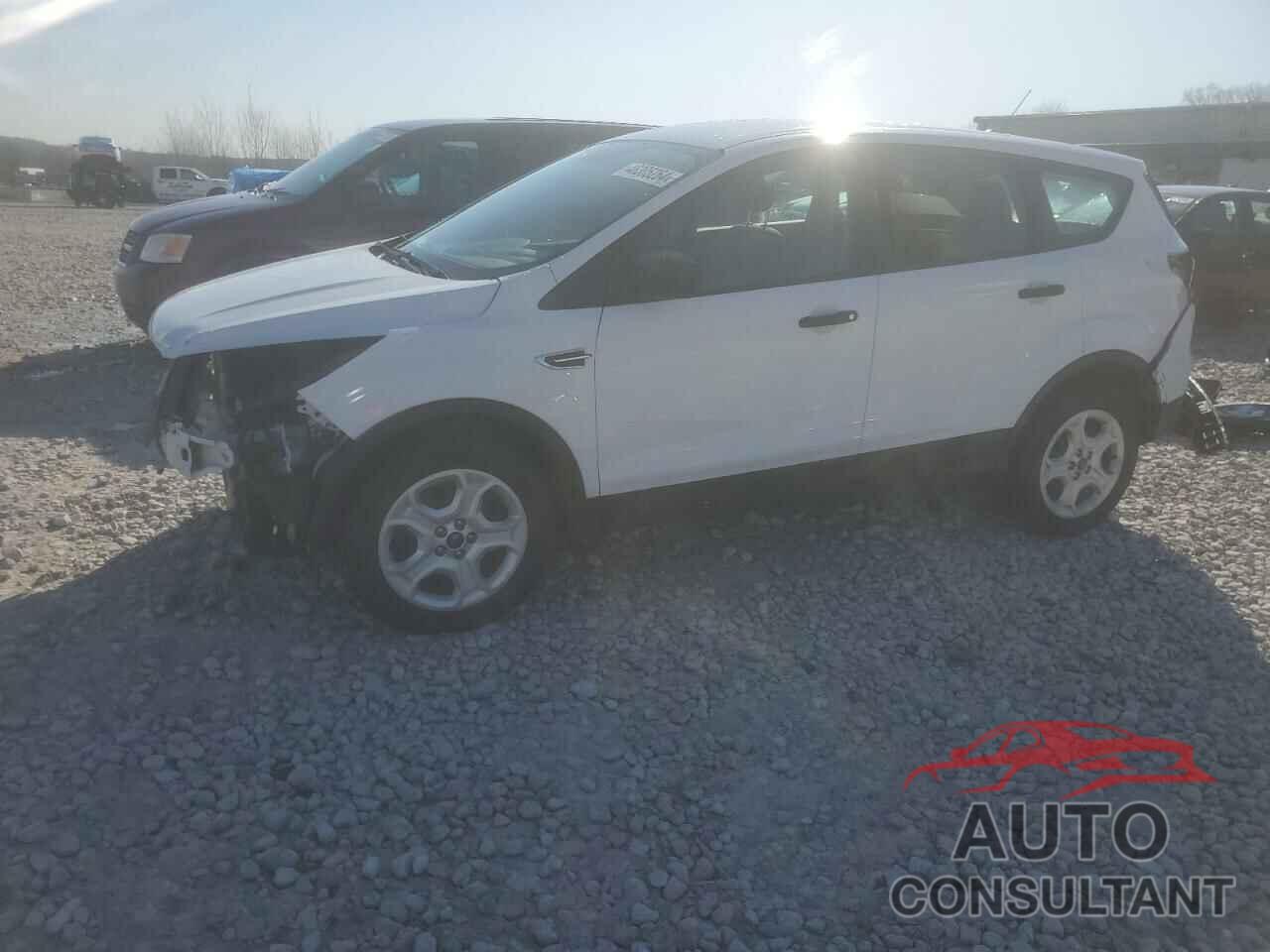 FORD ESCAPE 2018 - 1FMCU0F78JUB41619