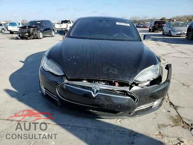 TESLA MODEL S 2015 - 5YJSA1E22FF105817