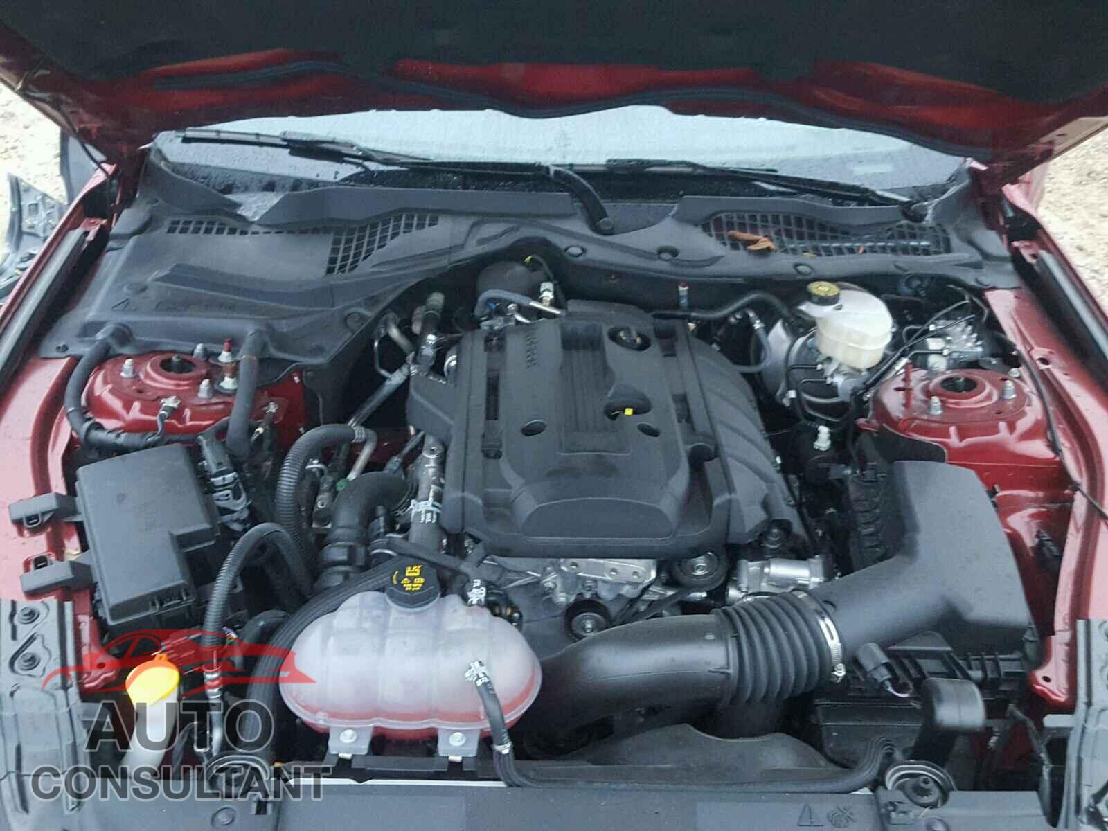 FORD MUSTANG 2018 - 1FA6P8TH8J5162832