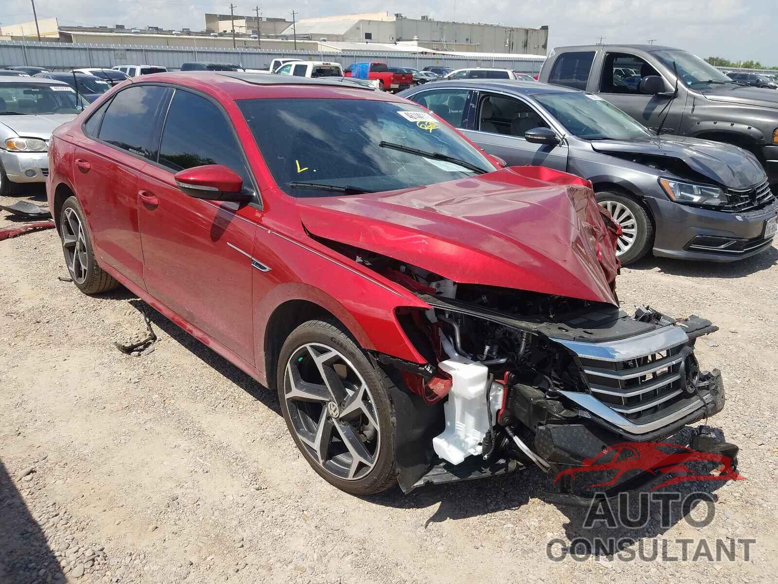 VOLKSWAGEN PASSAT 2021 - 1VWMA7A31MC004799