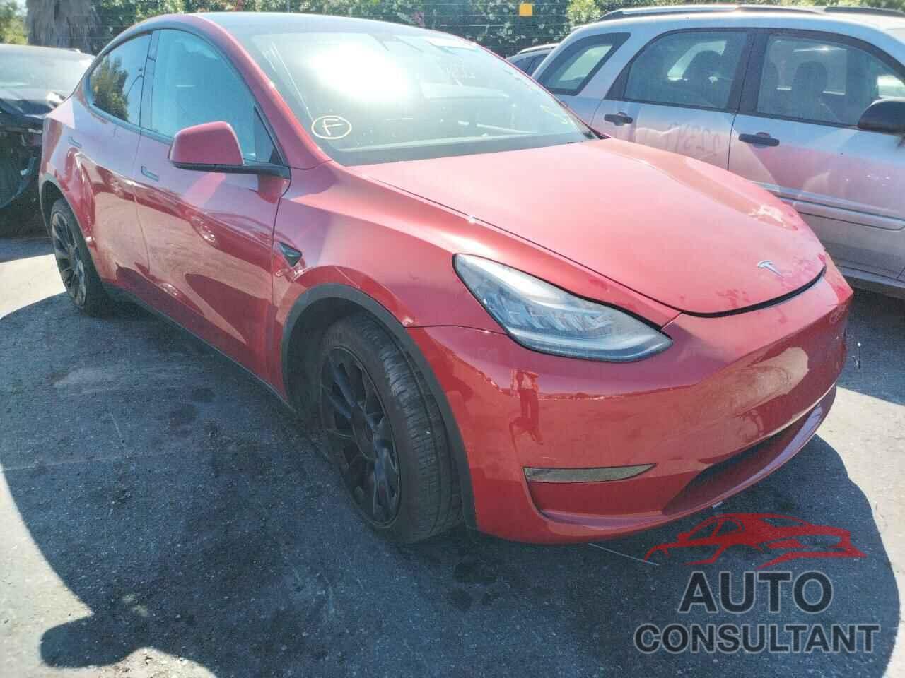TESLA MODEL Y 2021 - 5YJYGDEE1MF149907