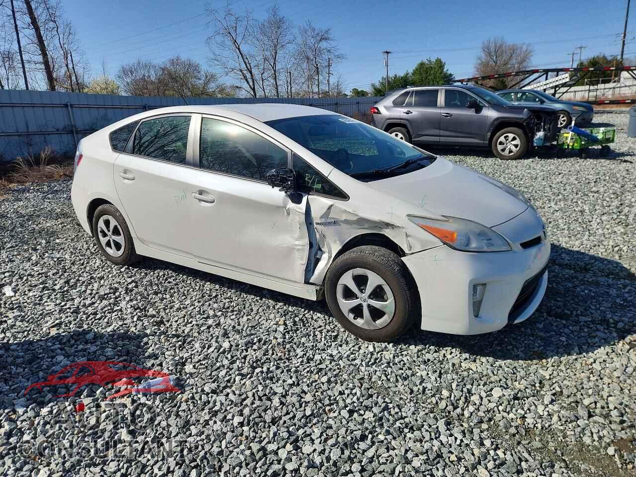 TOYOTA PRIUS 2013 - JTDKN3DU2D5702144
