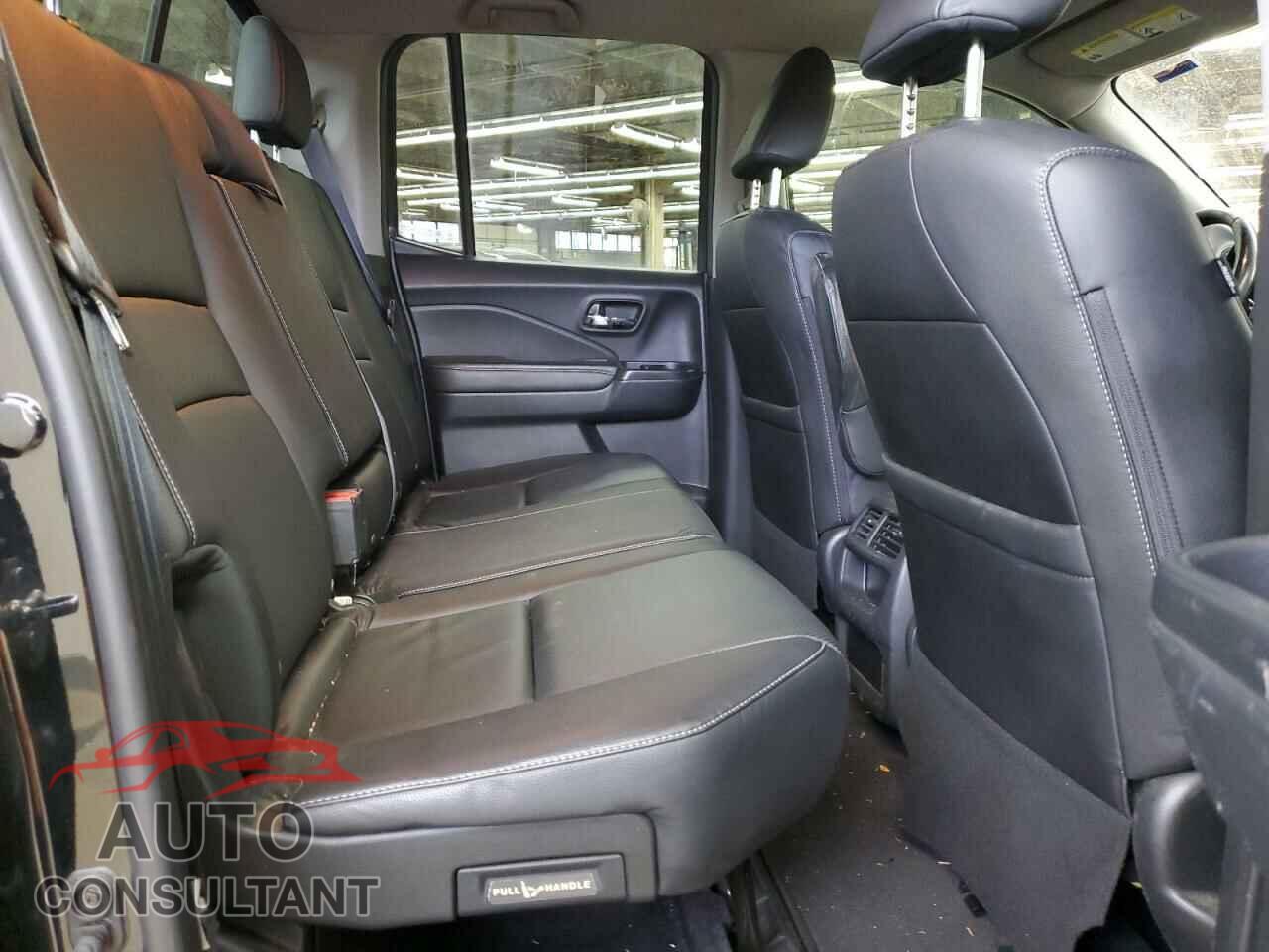 HONDA RIDGELINE 2017 - 5FPYK3F7XHB012809