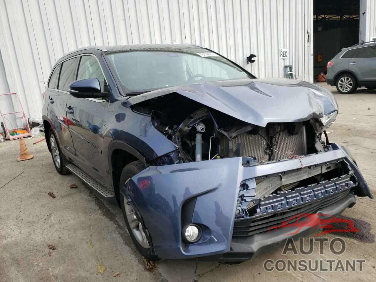 TOYOTA HIGHLANDER 2018 - 5TDDZRFH9JS893695