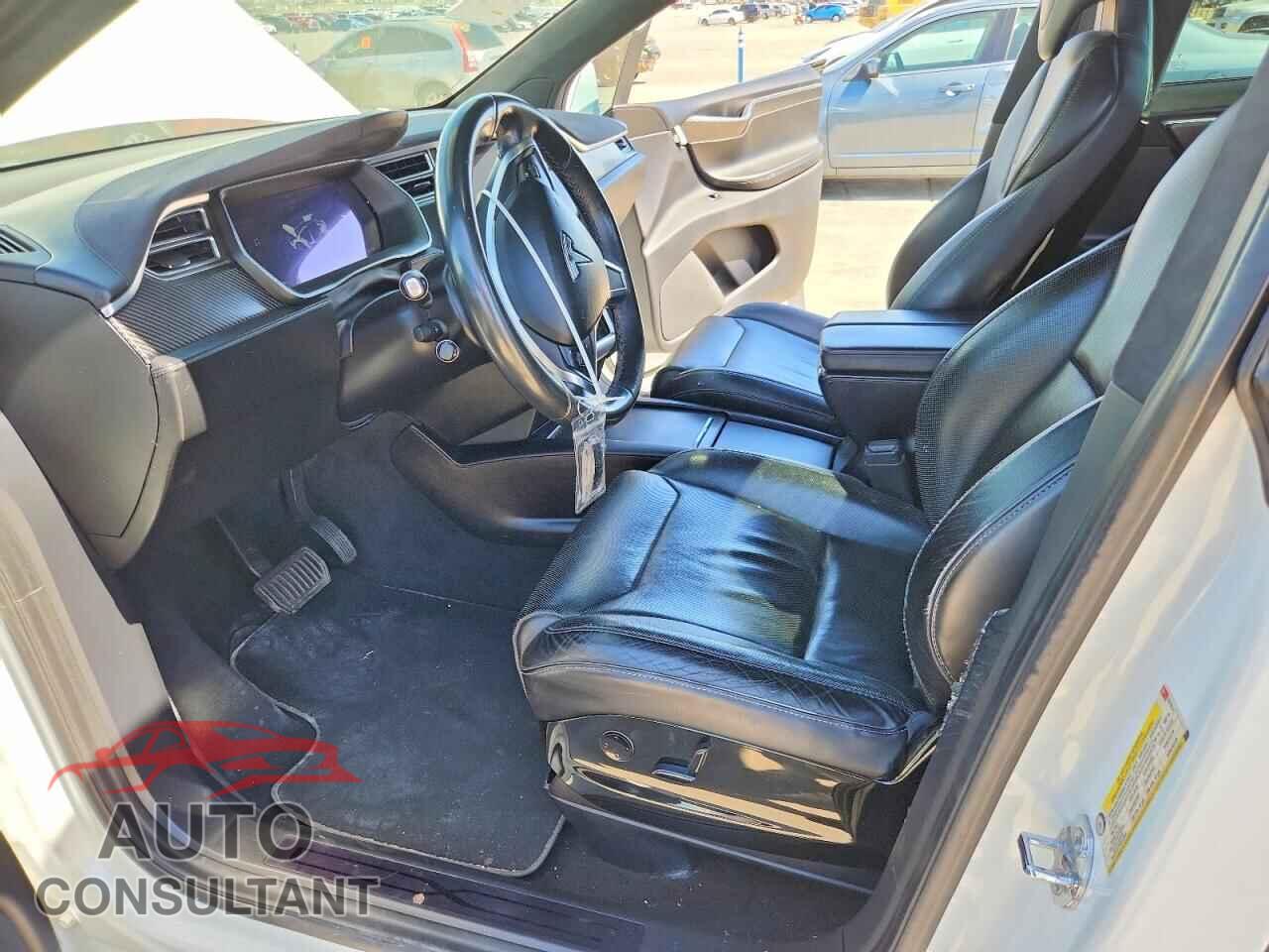 TESLA MODEL X 2016 - 5YJXCBE26GF021314