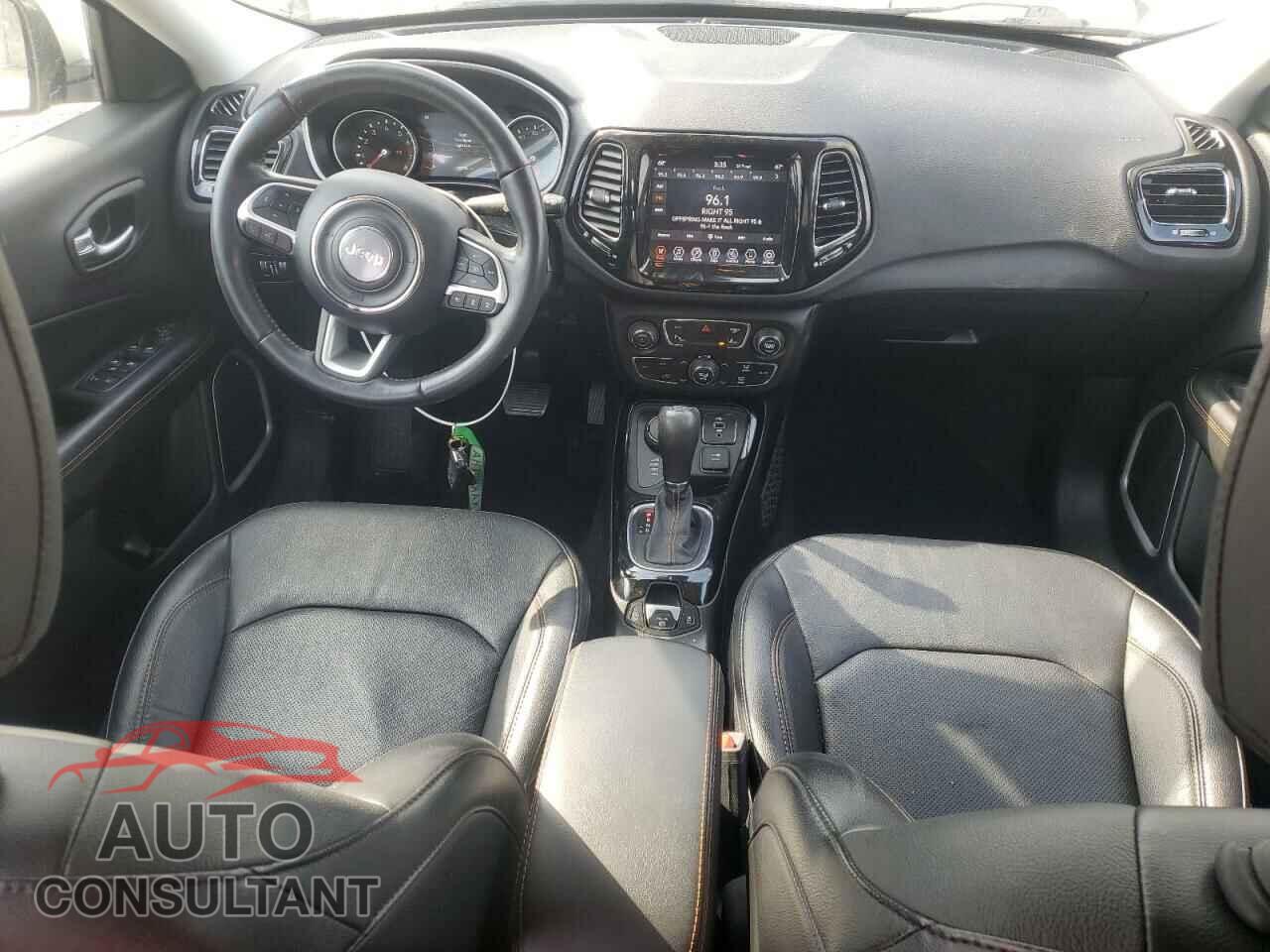 JEEP COMPASS 2021 - 3C4NJDCB3MT558778
