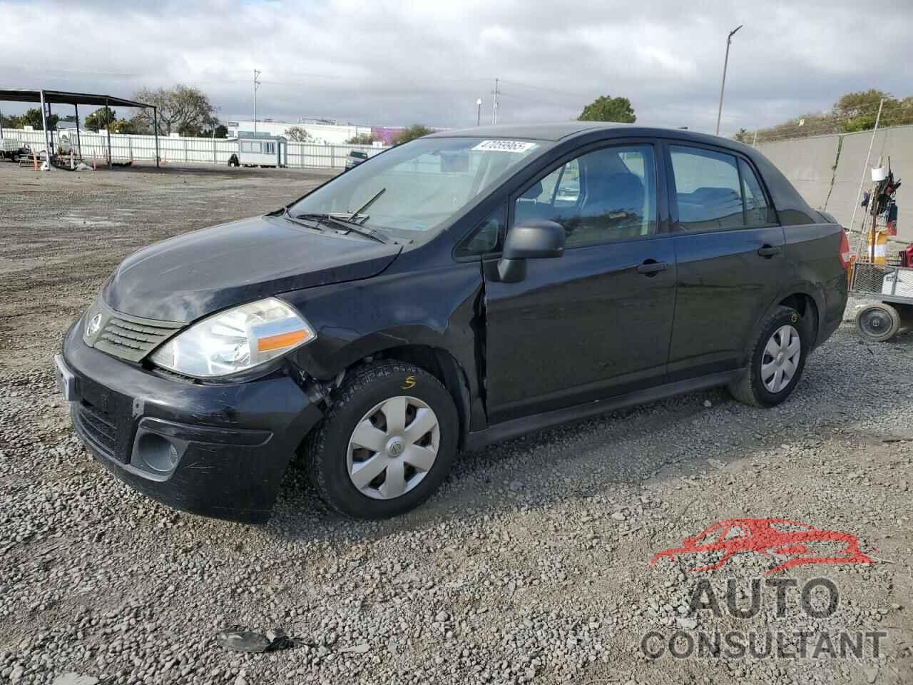NISSAN VERSA 2010 - 3N1CC1AP2AL411462