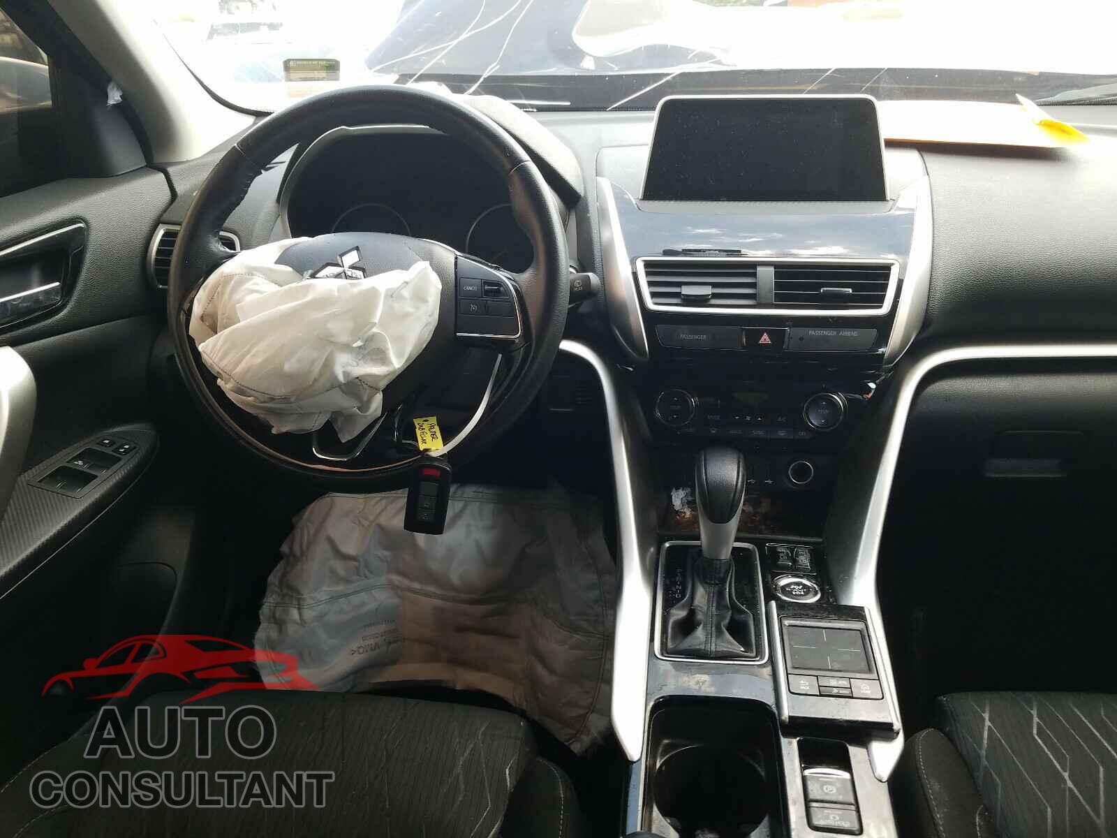 MITSUBISHI ECLIPSE 2018 - JA4AT5AA9JZ038821
