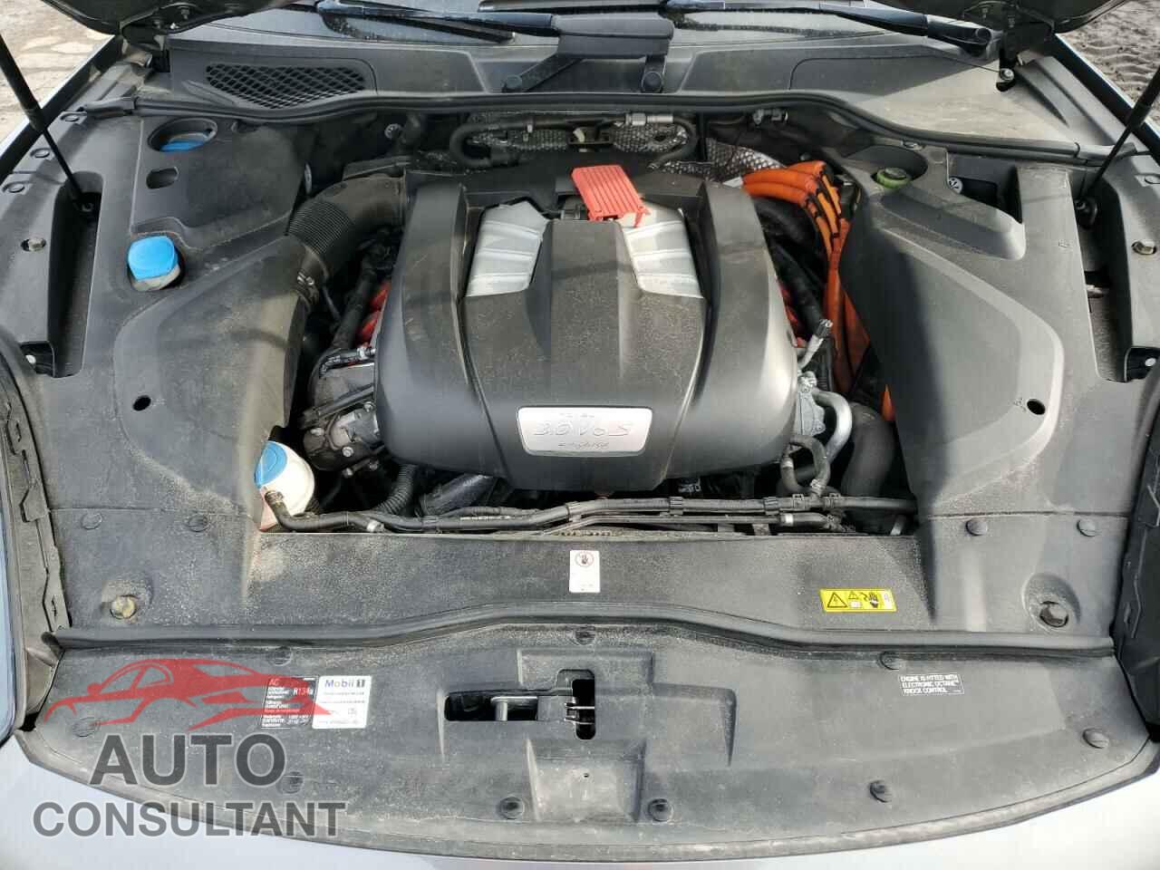PORSCHE CAYENNE 2015 - WP1AE2A2XFLA52355