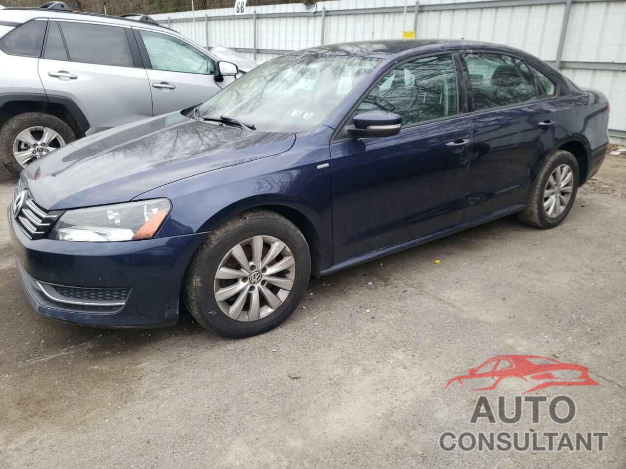 VOLKSWAGEN PASSAT 2015 - 1VWAT7A38FC074543