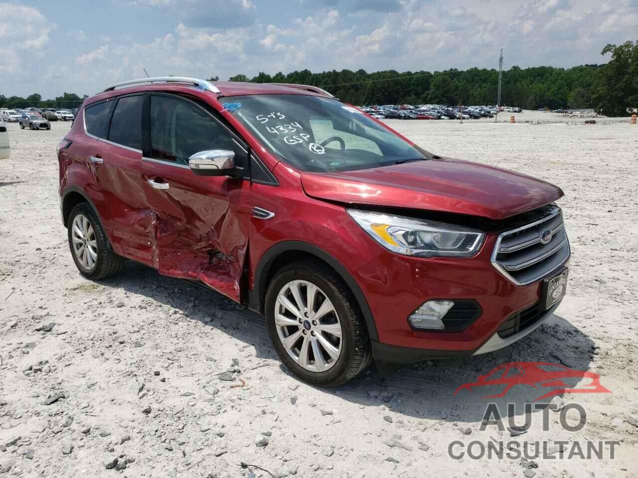 FORD ESCAPE 2017 - 1FMCU0J96HUE14334