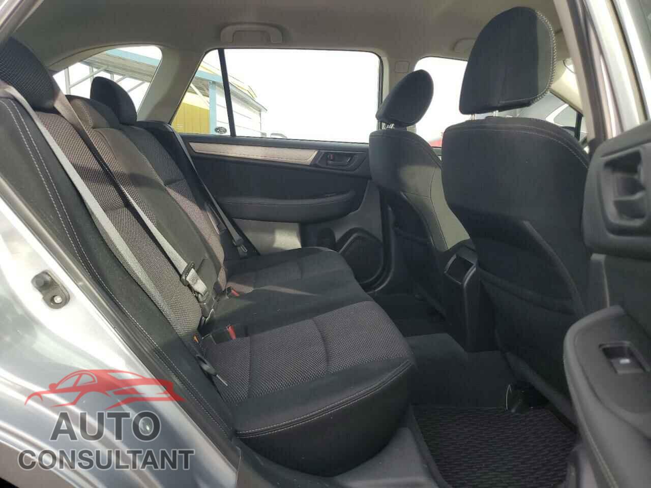 SUBARU OUTBACK 2017 - 4S4BSAAC2H3354643
