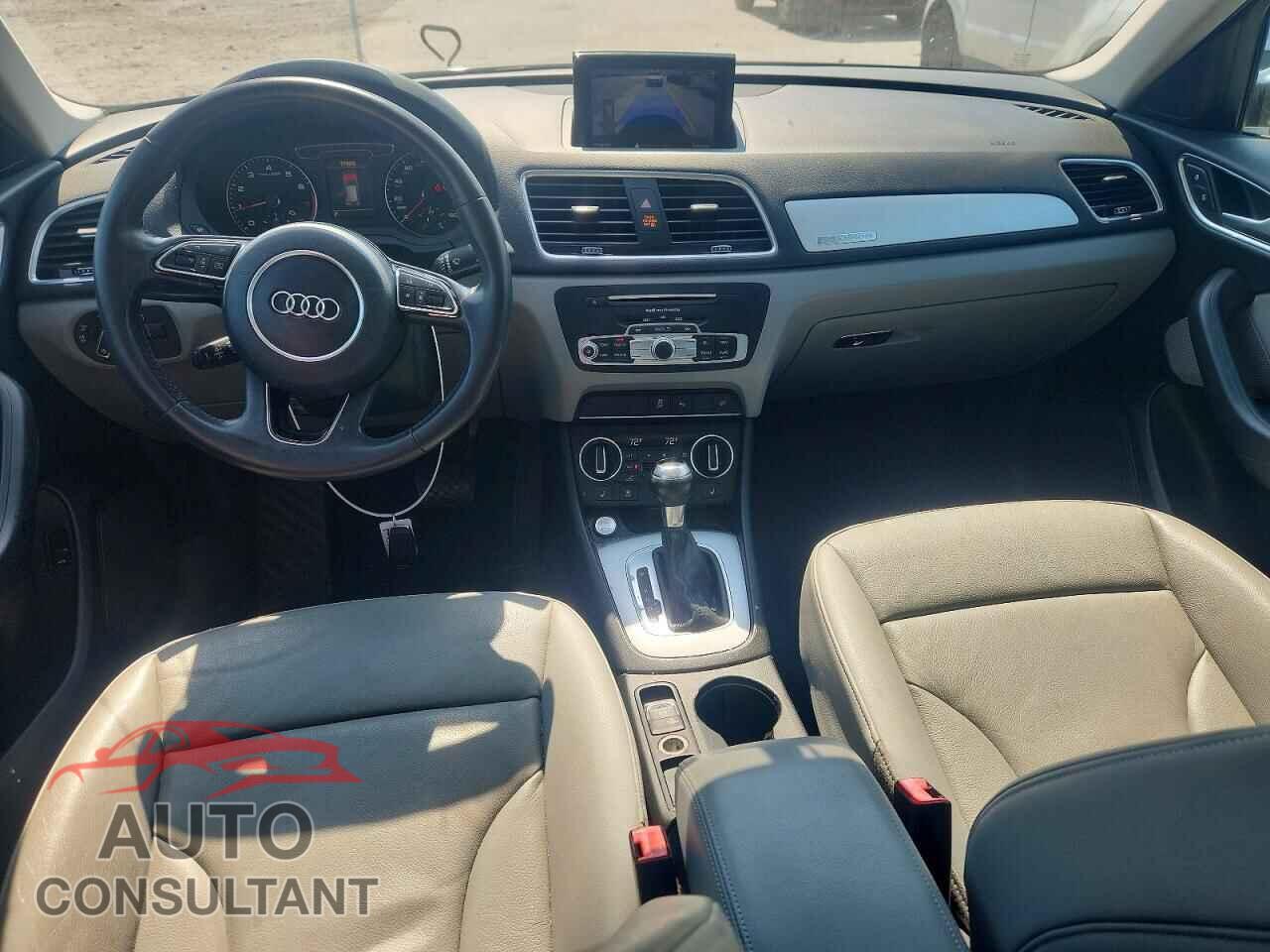 AUDI Q3 2017 - WA1ECCFS7HR009206