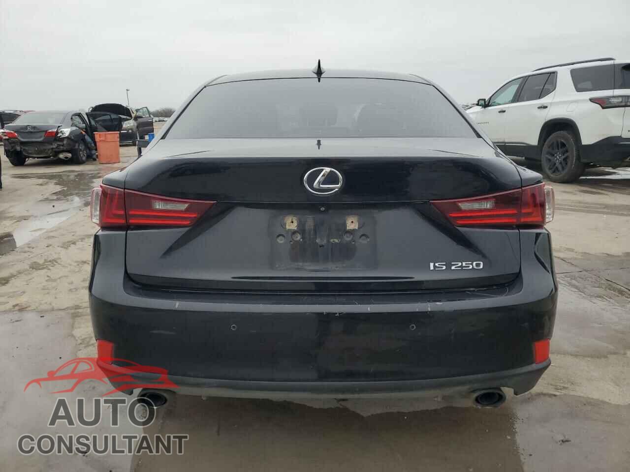 LEXUS IS 2015 - JTHBF1D25F5051870