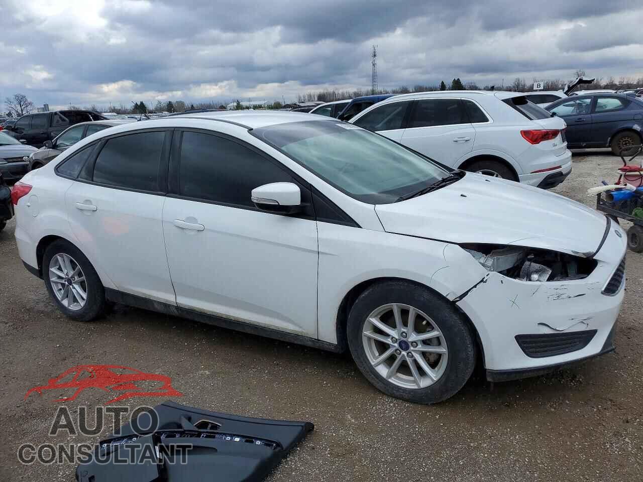 FORD FOCUS 2017 - 1FADP3F20HL261247