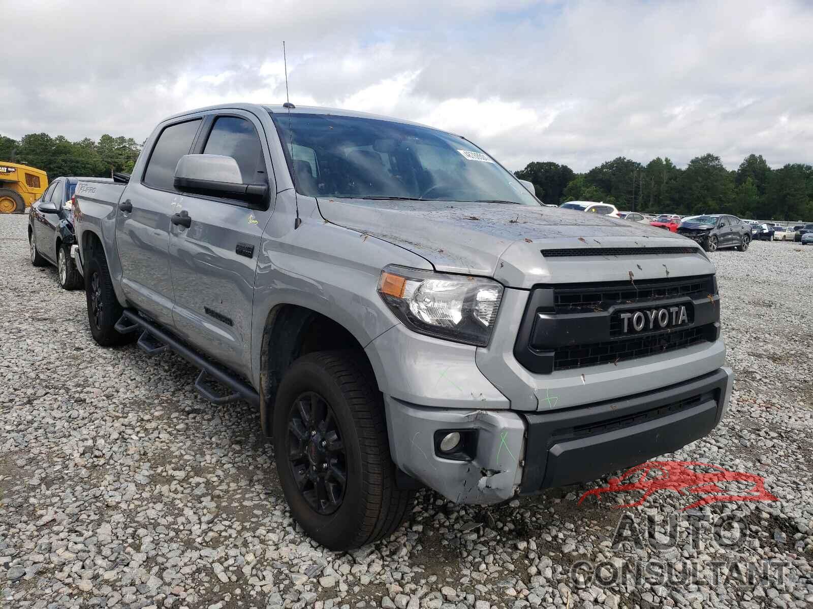 TOYOTA TUNDRA 2017 - 5TFDW5F15HX615241