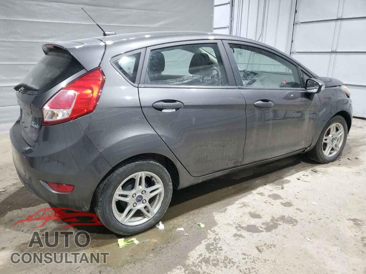 FORD FIESTA 2018 - 3FADP4EJ7JM124101