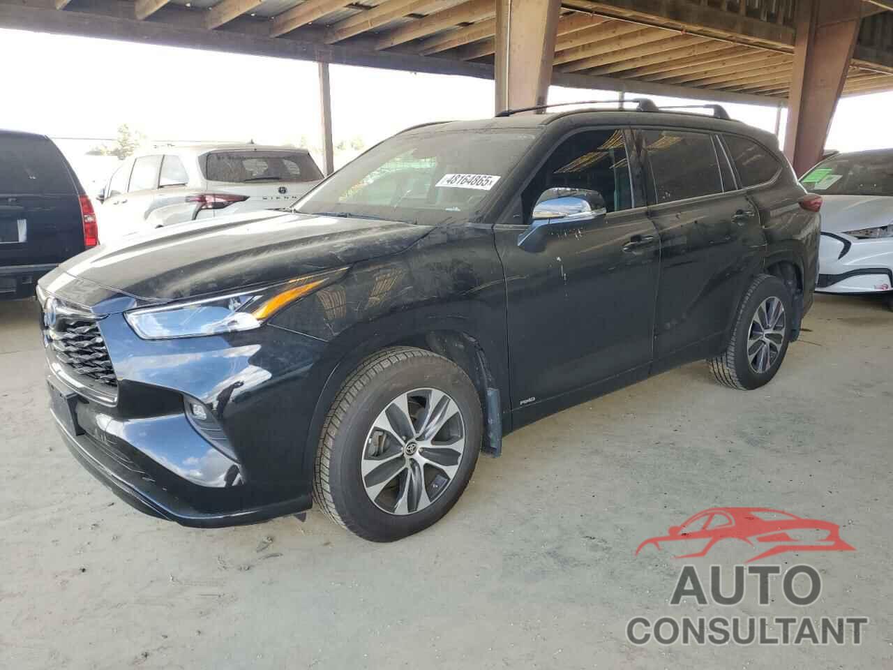 TOYOTA HIGHLANDER 2022 - 5TDHBRCHXNS548059