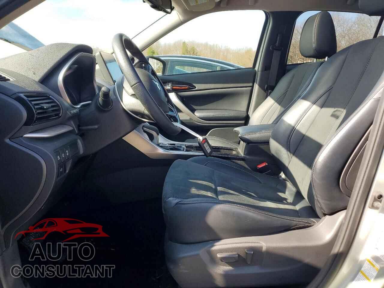 MITSUBISHI ECLIPSE 2024 - JA4ATWAA9RZ028162