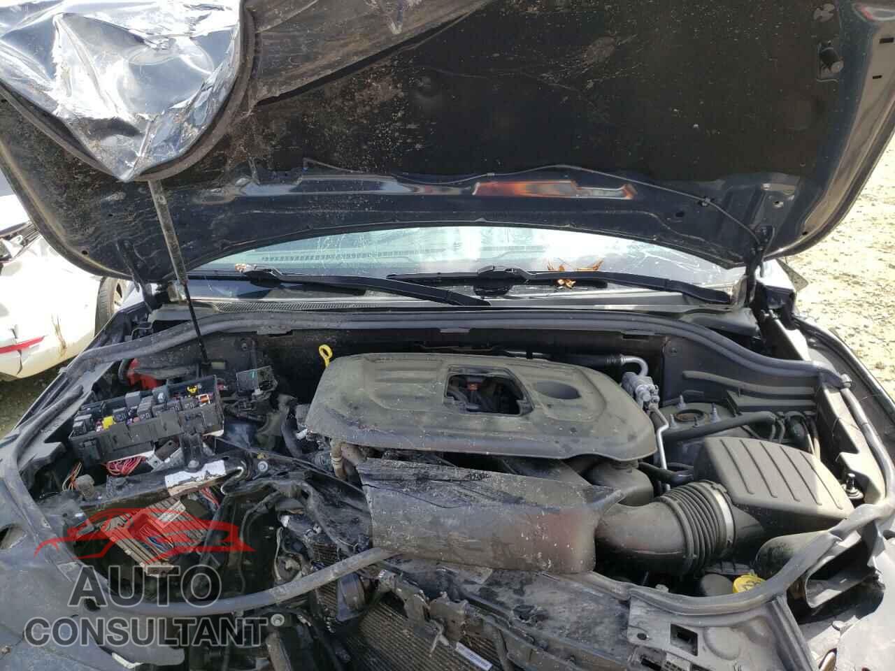 DODGE DURANGO 2018 - 1C4RDJAG5JC360023