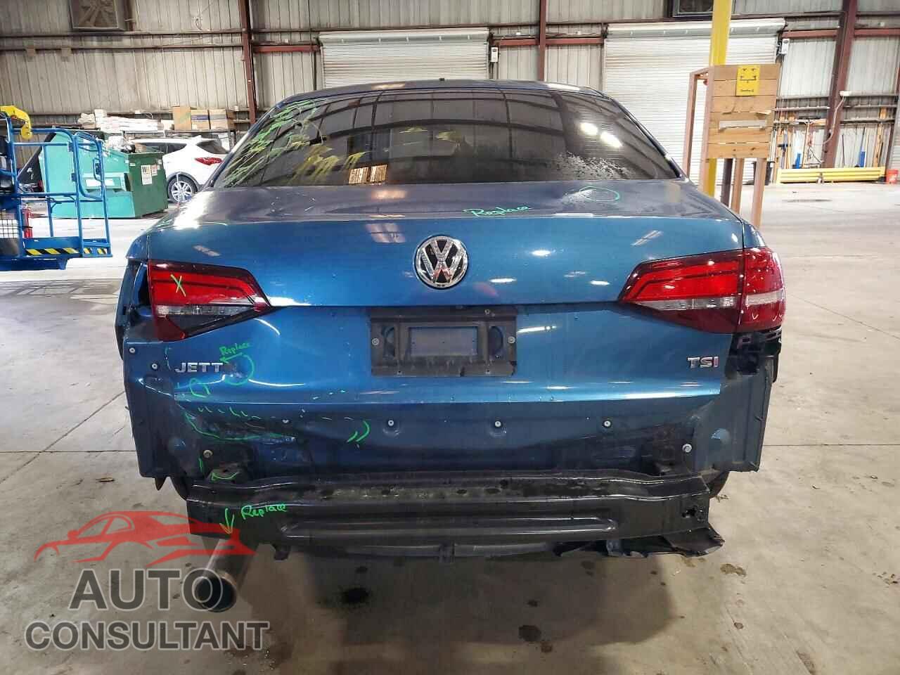 VOLKSWAGEN JETTA 2017 - 3VW2B7AJ3HM372781