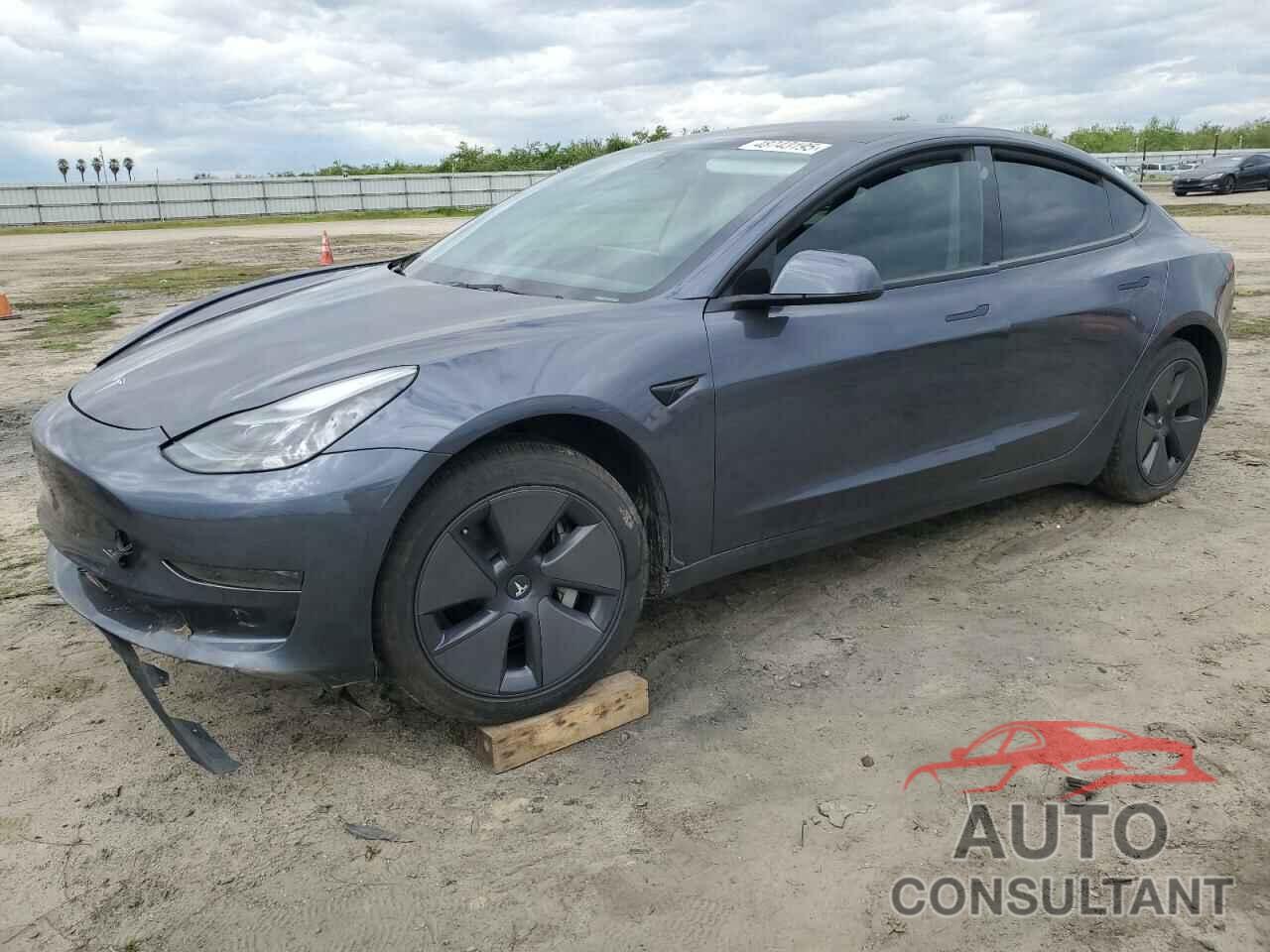 TESLA MODEL 3 2023 - 5YJ3E1EA5PF585210