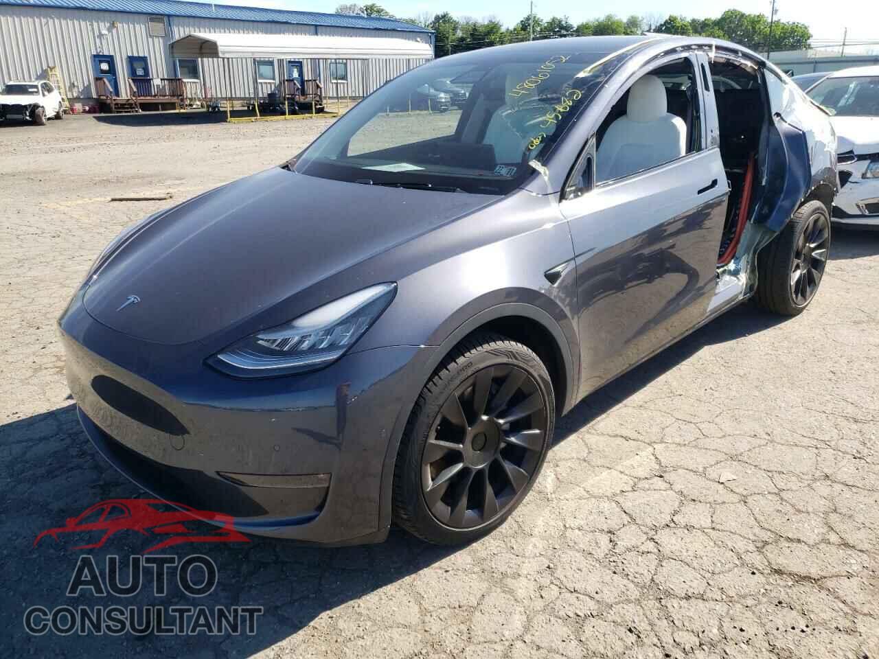 TESLA MODEL Y 2020 - 5YJYGDEEXLF037444