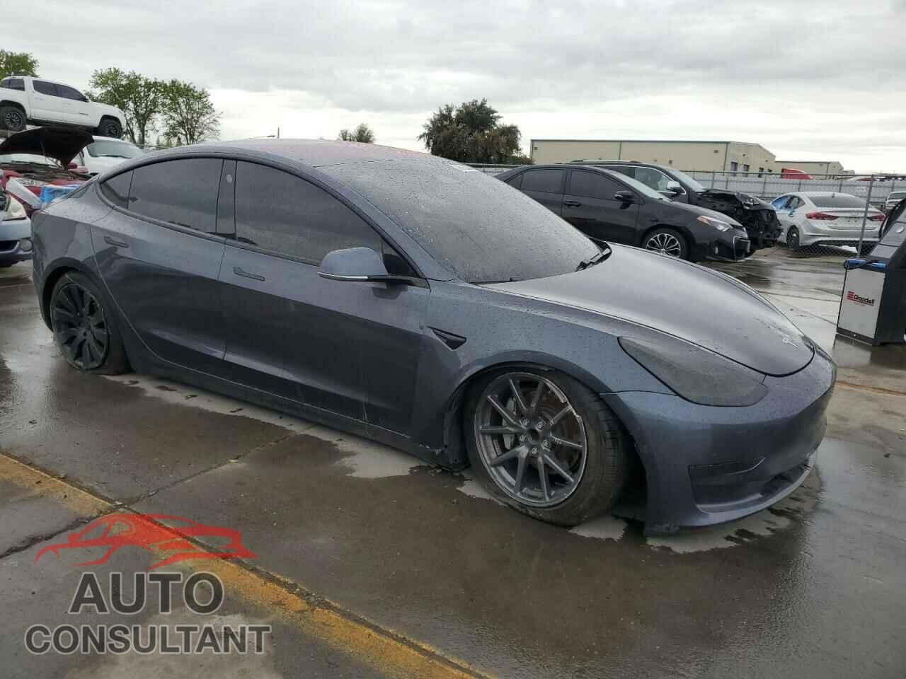 TESLA MODEL 3 2018 - 5YJ3E1EA7JF011487