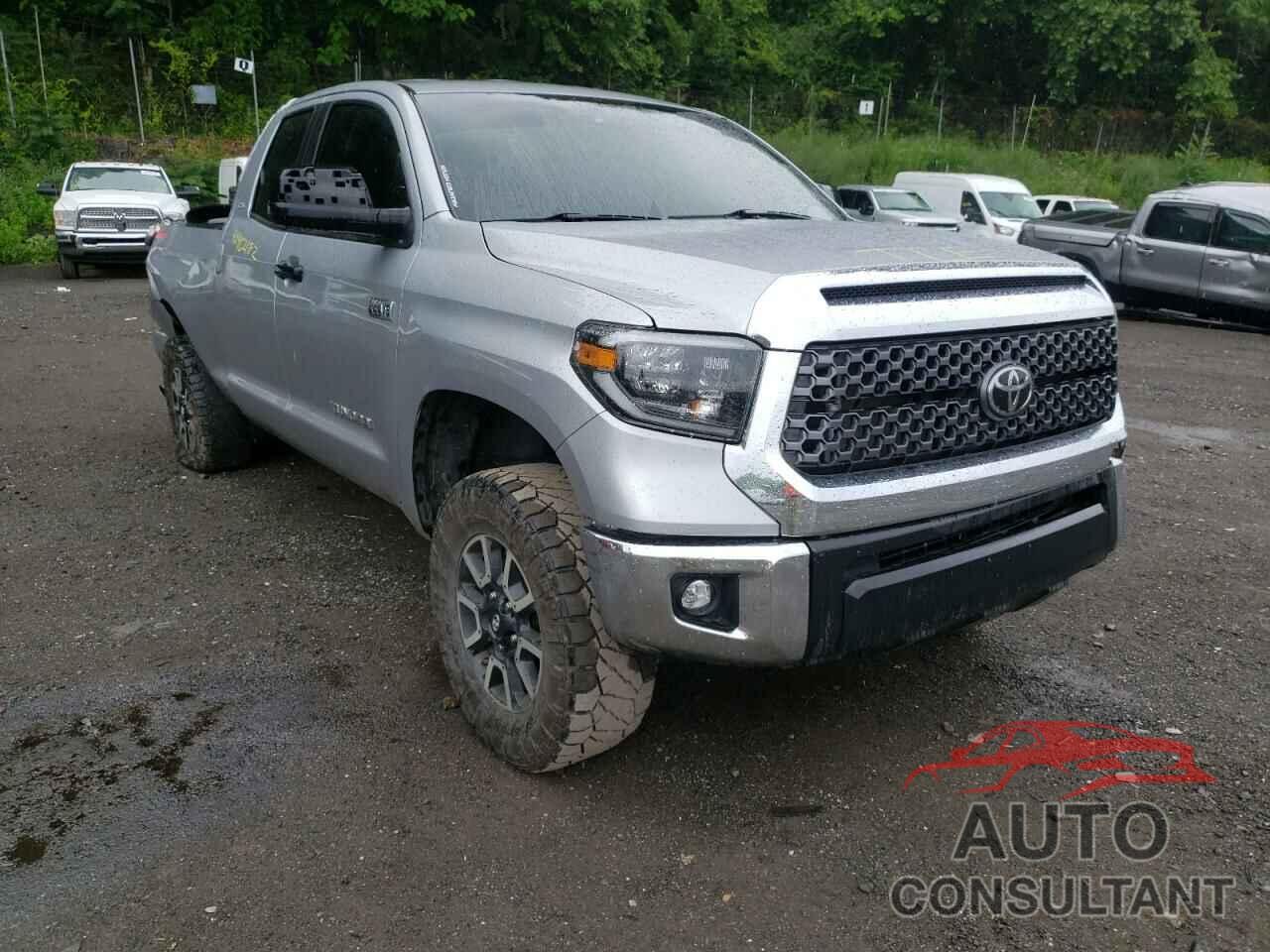 TOYOTA TUNDRA 2020 - 5TFUY5F14LX936755