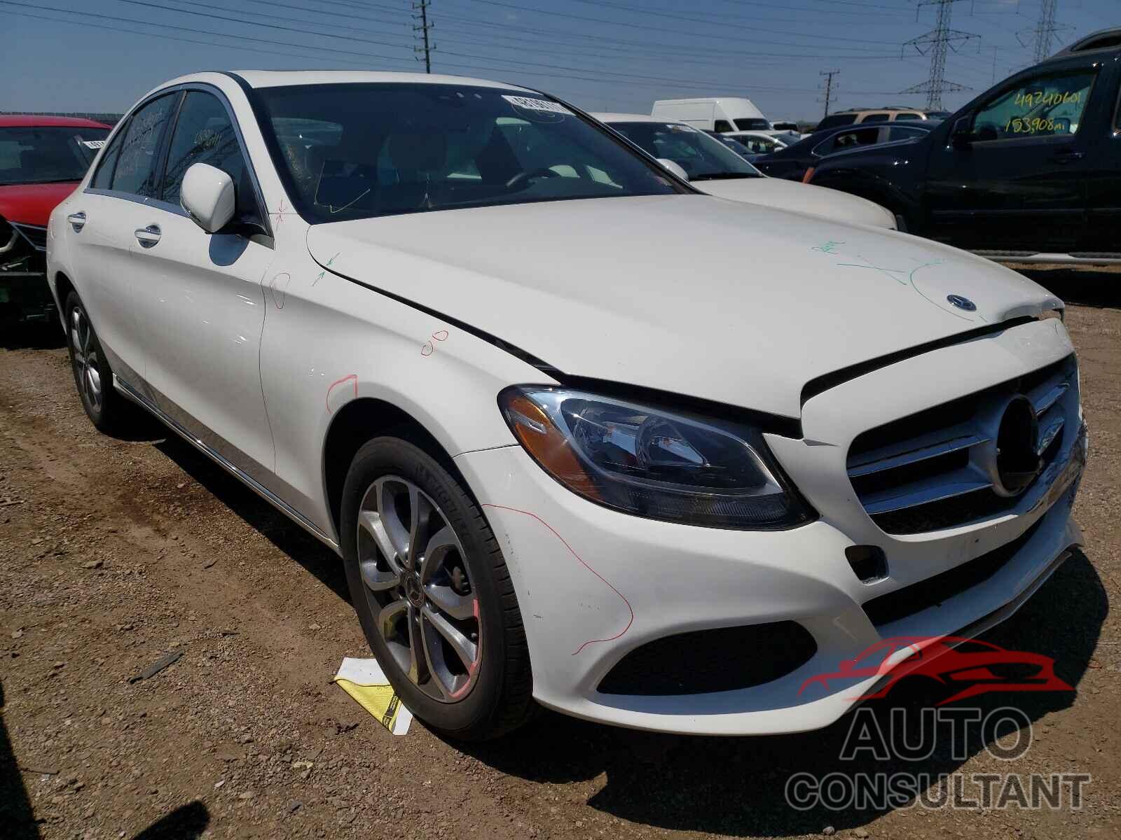 MERCEDES-BENZ C CLASS 2018 - 55SWF4KB7JU242428