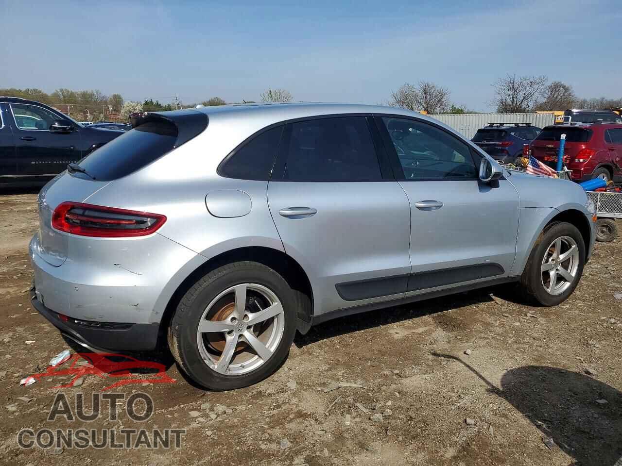 PORSCHE MACAN 2018 - WP1AA2A50JLB12030