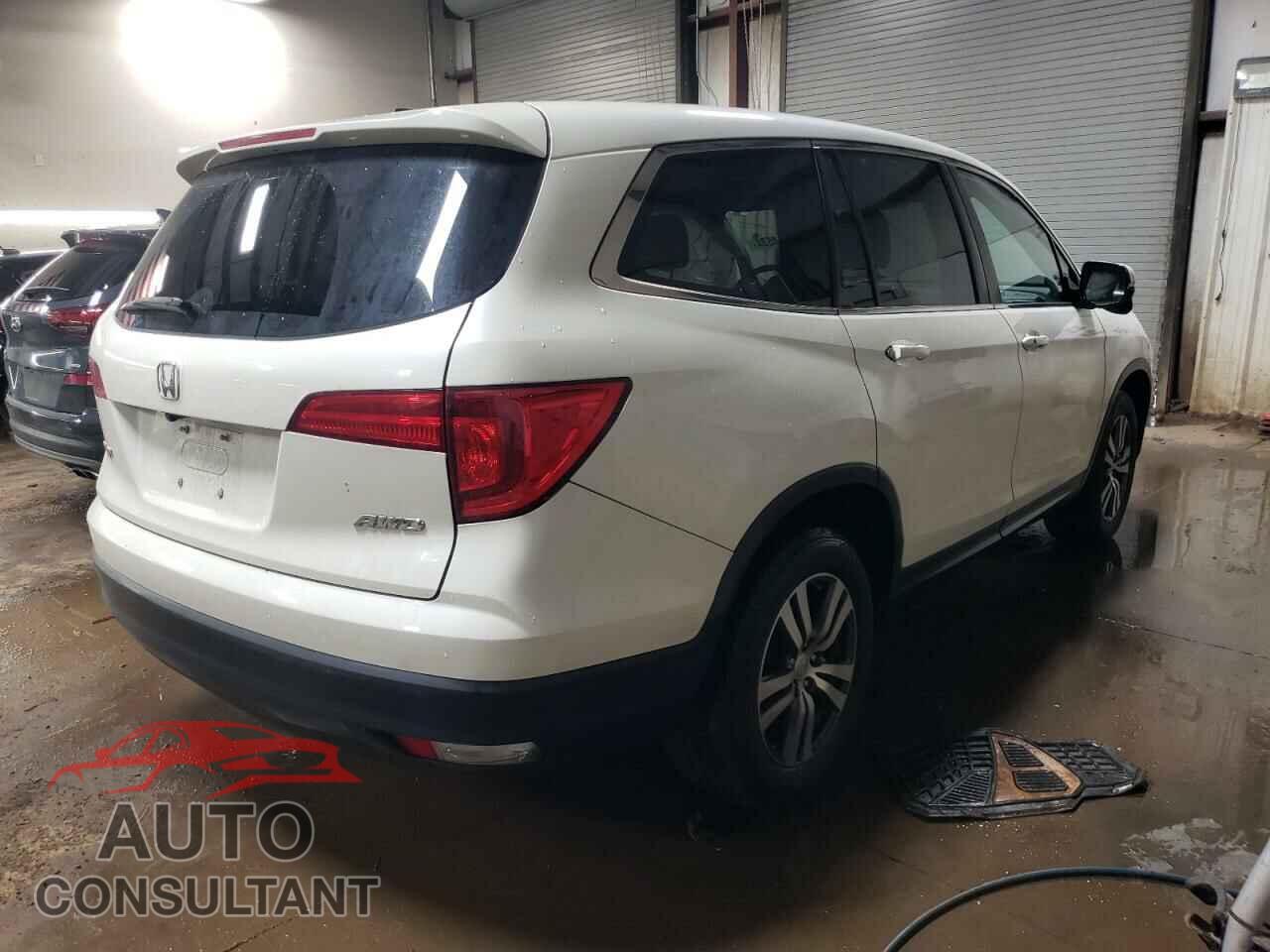 HONDA PILOT 2016 - 5FNYF6H80GB116177