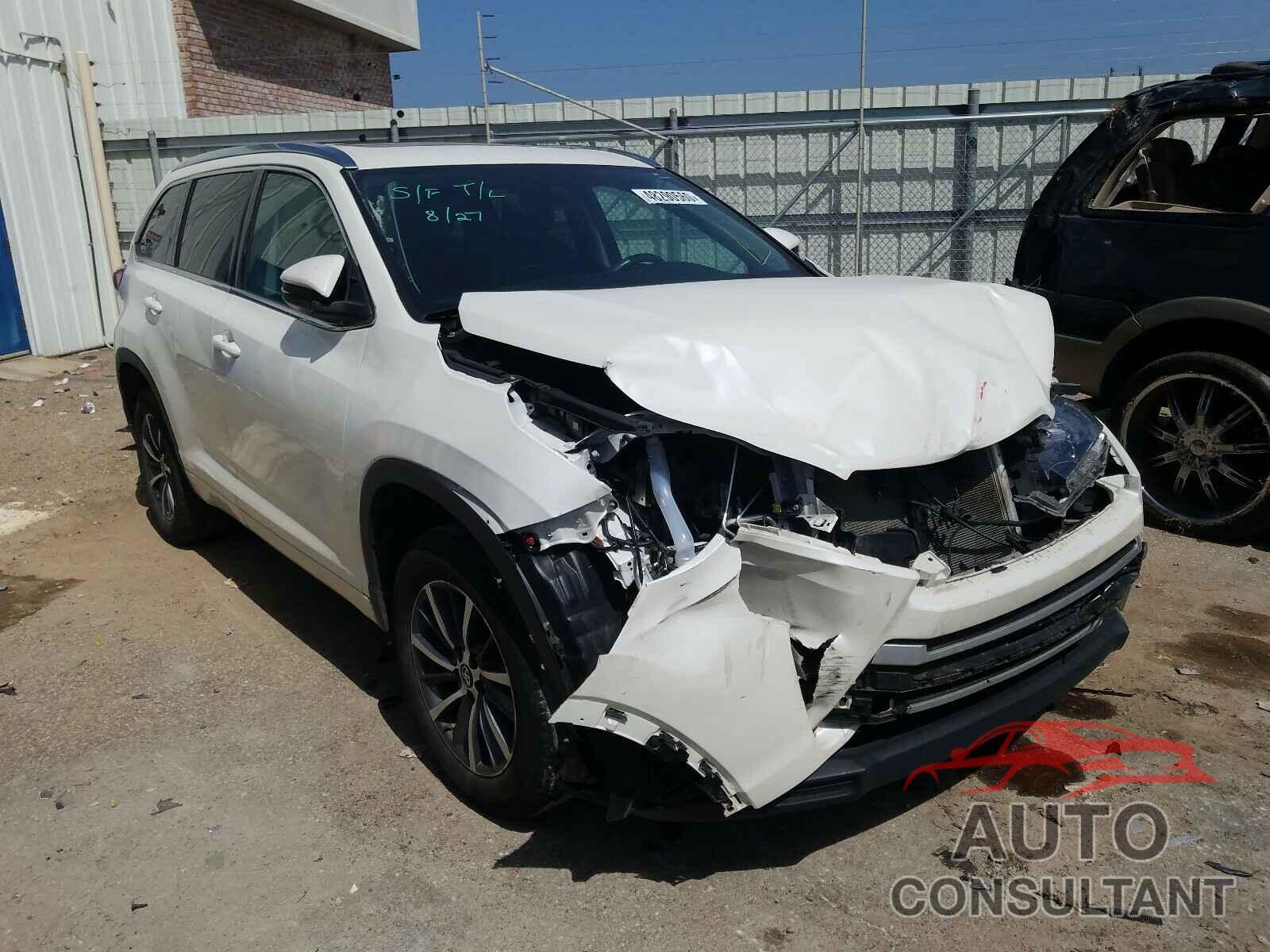 TOYOTA HIGHLANDER 2018 - 5TDKZRFH3JS273822