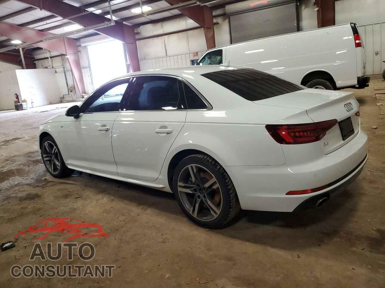 AUDI A4 2018 - WAUFNAF42JA131659