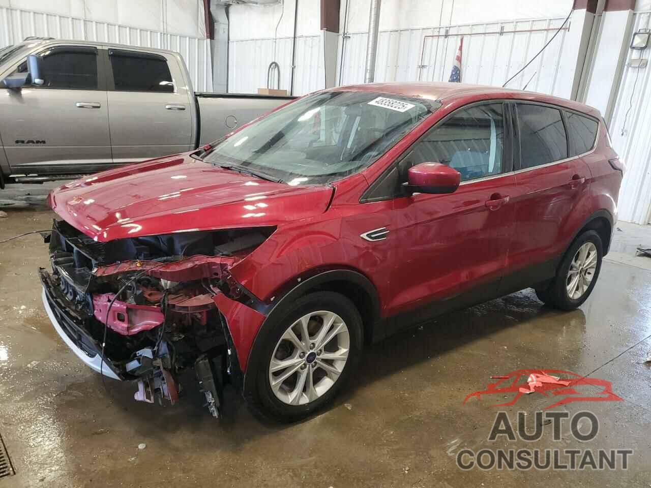 FORD ESCAPE 2017 - 1FMCU9GD2HUE08823