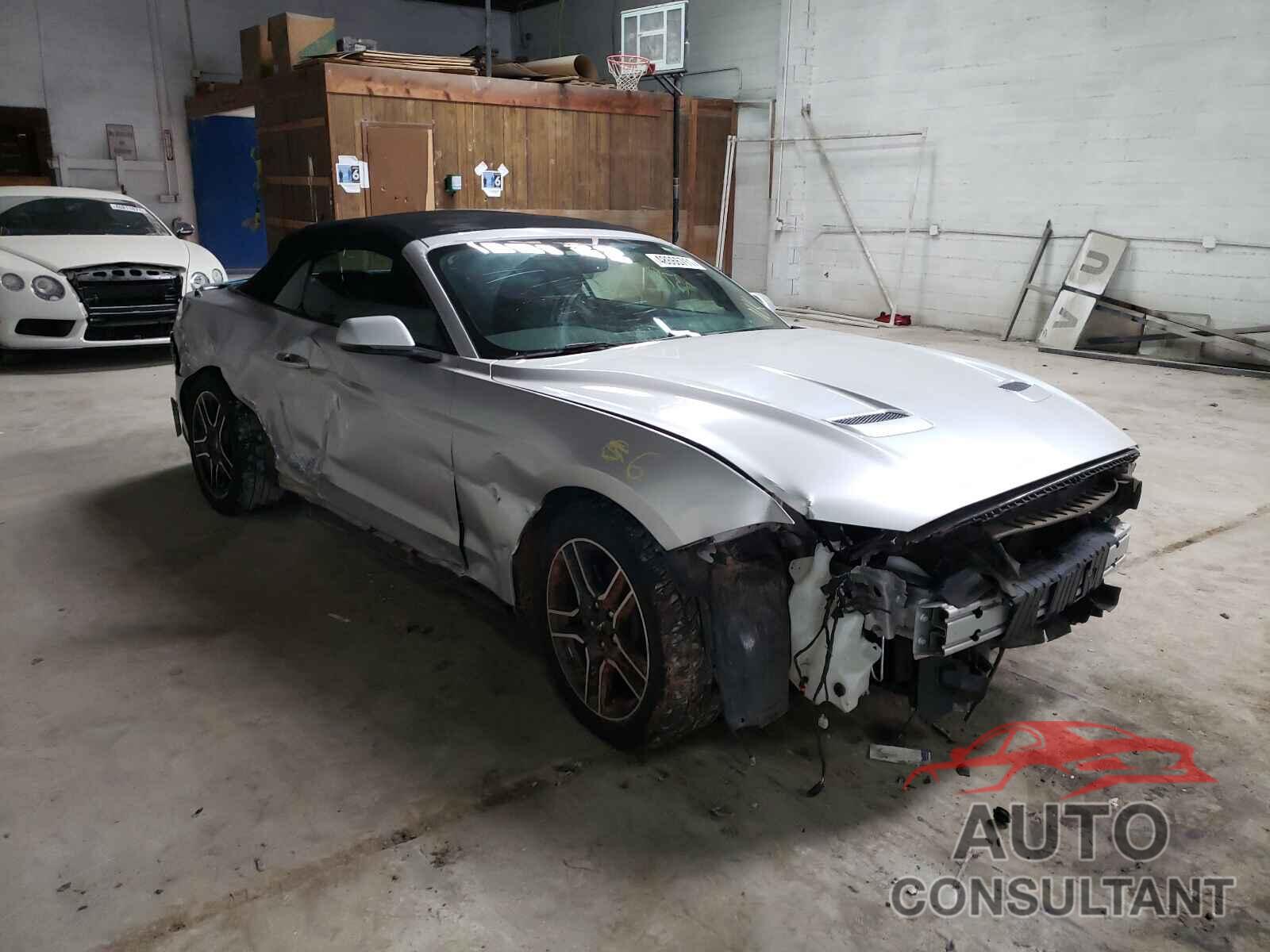 FORD MUSTANG 2018 - 1FATP8UH3J5155160