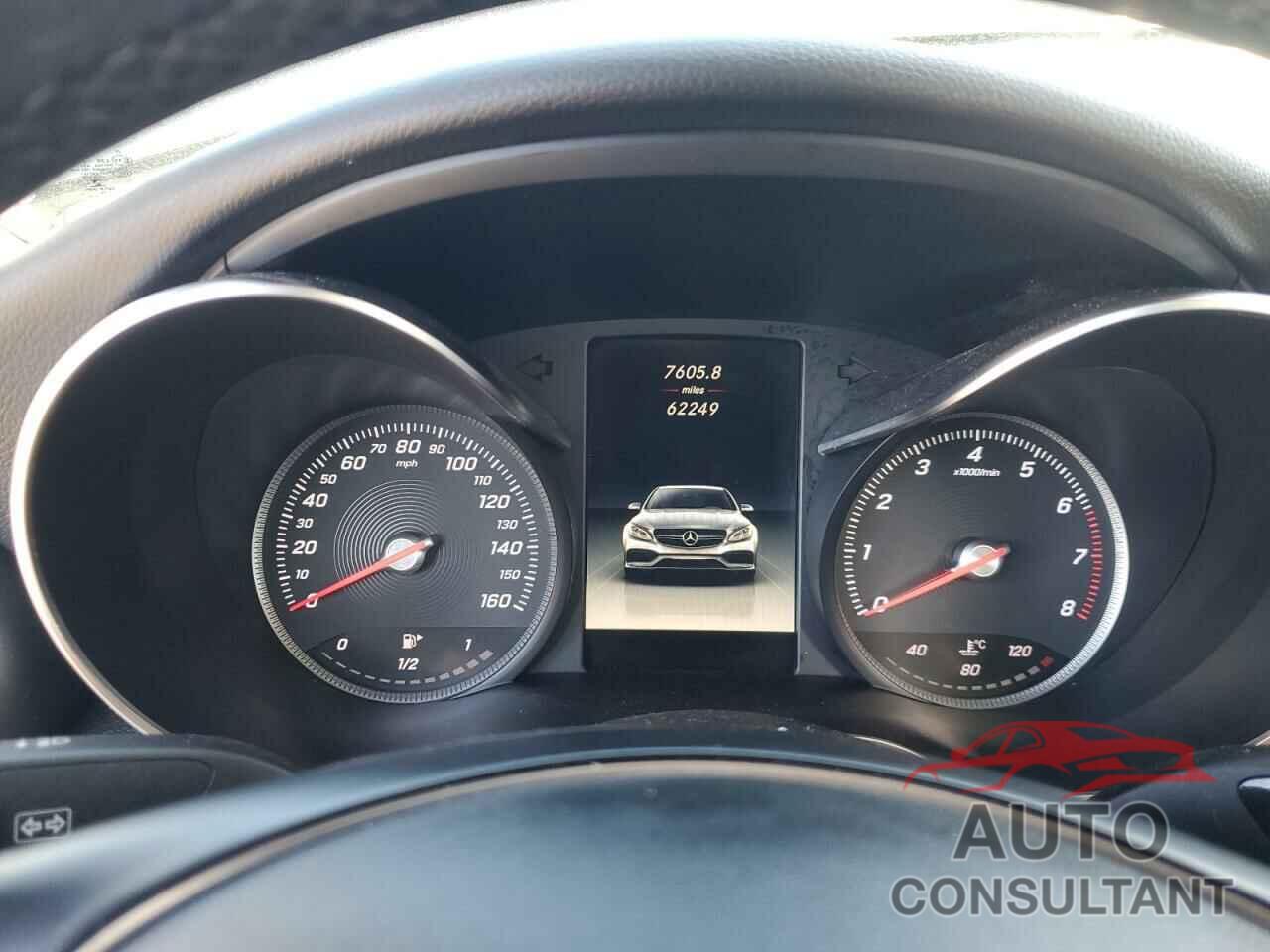 MERCEDES-BENZ C-CLASS 2015 - 55SWF4KB2FU004235