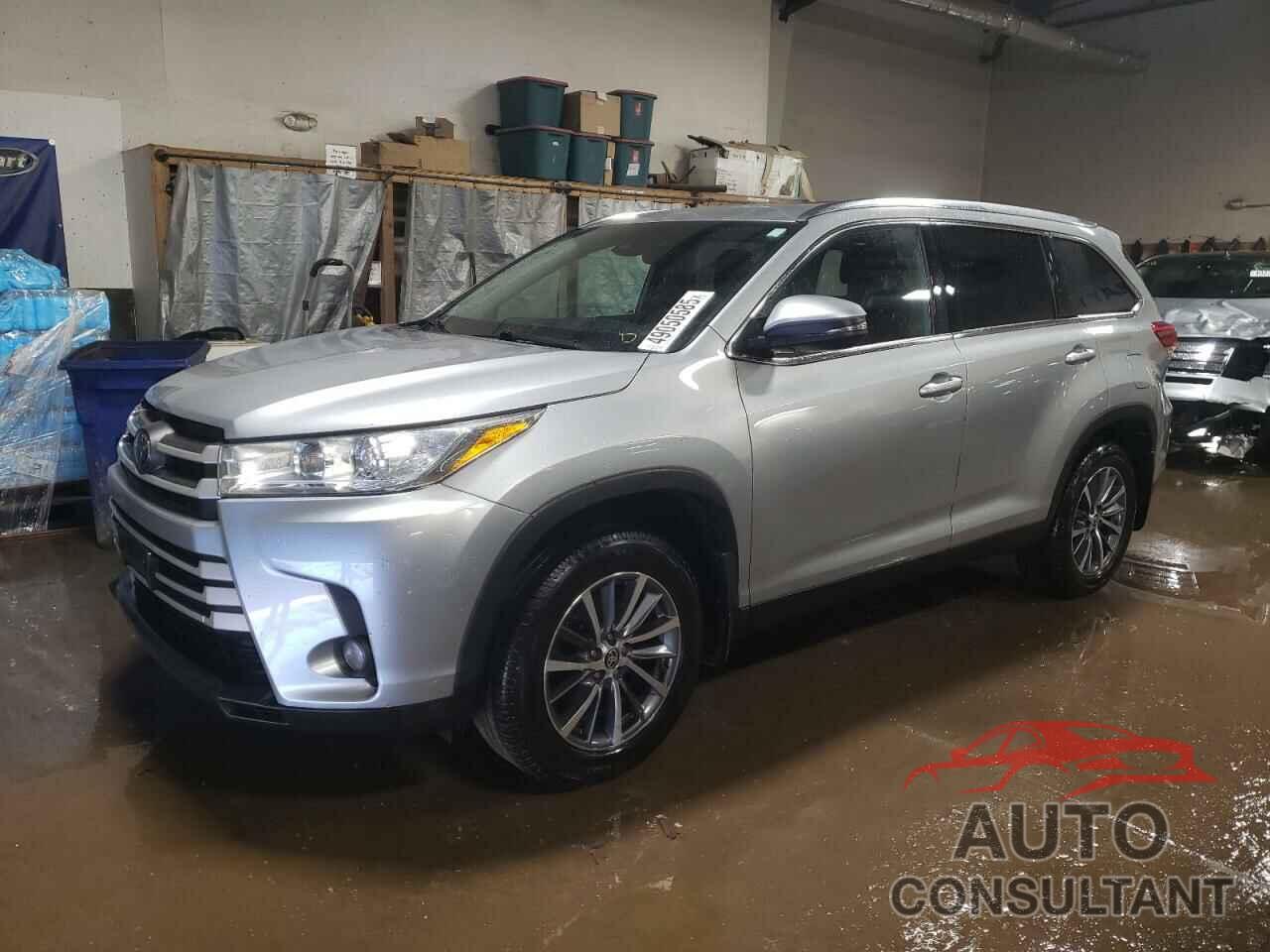 TOYOTA HIGHLANDER 2019 - 5TDJZRFHXKS745415