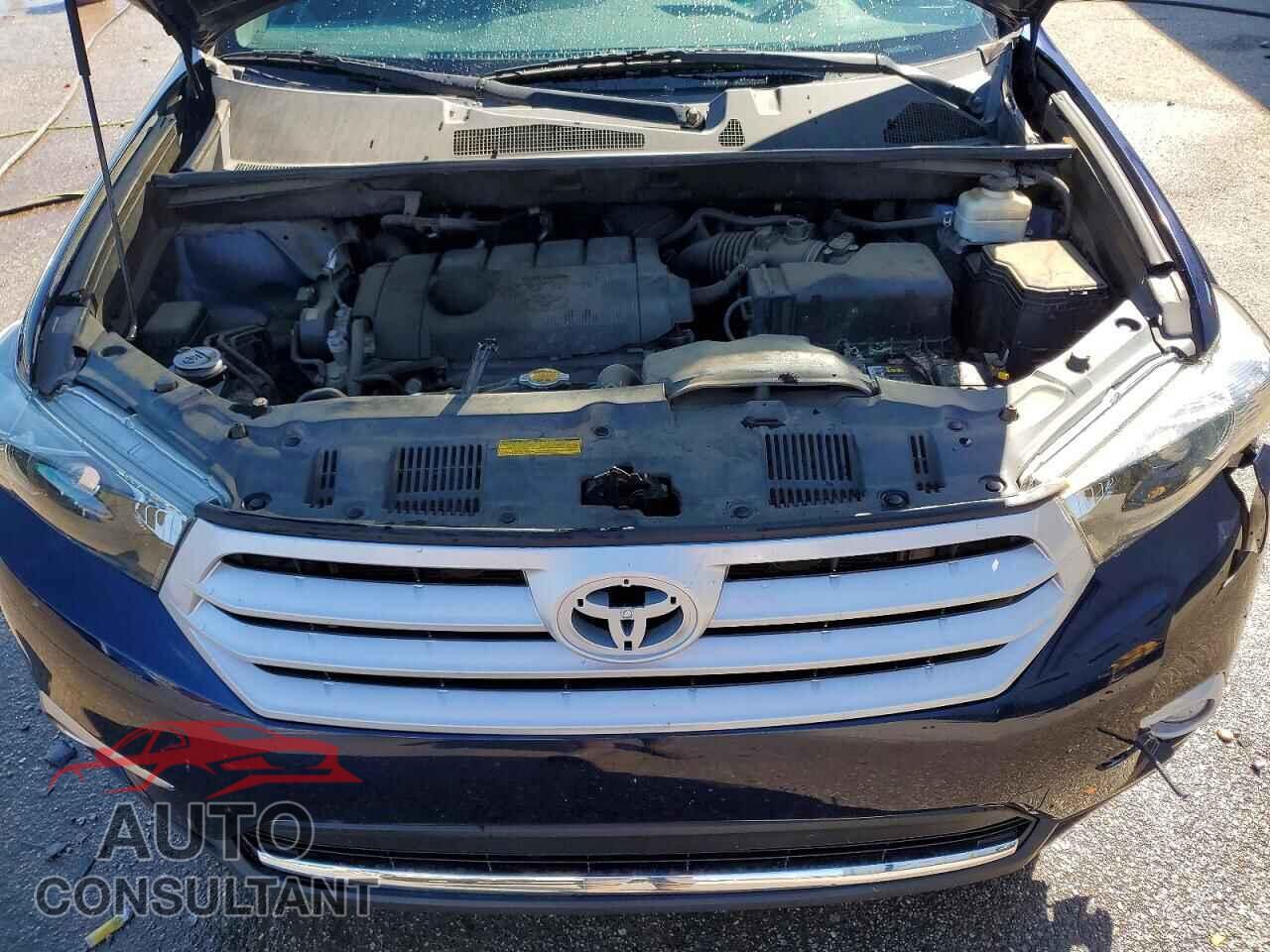 TOYOTA HIGHLANDER 2013 - 5TDZA3EH8DS044223