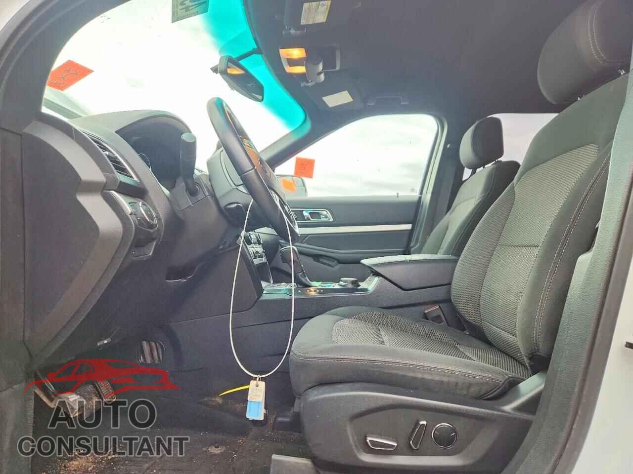 FORD EXPLORER 2016 - 1FM5K8D84GGD11216