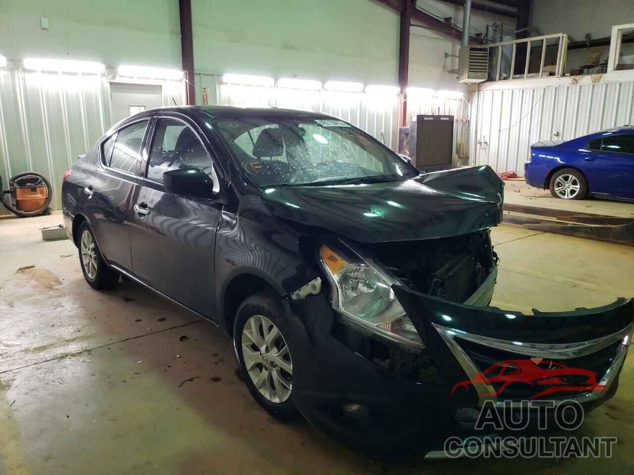 NISSAN VERSA 2018 - 3N1CN7AP3JL869153