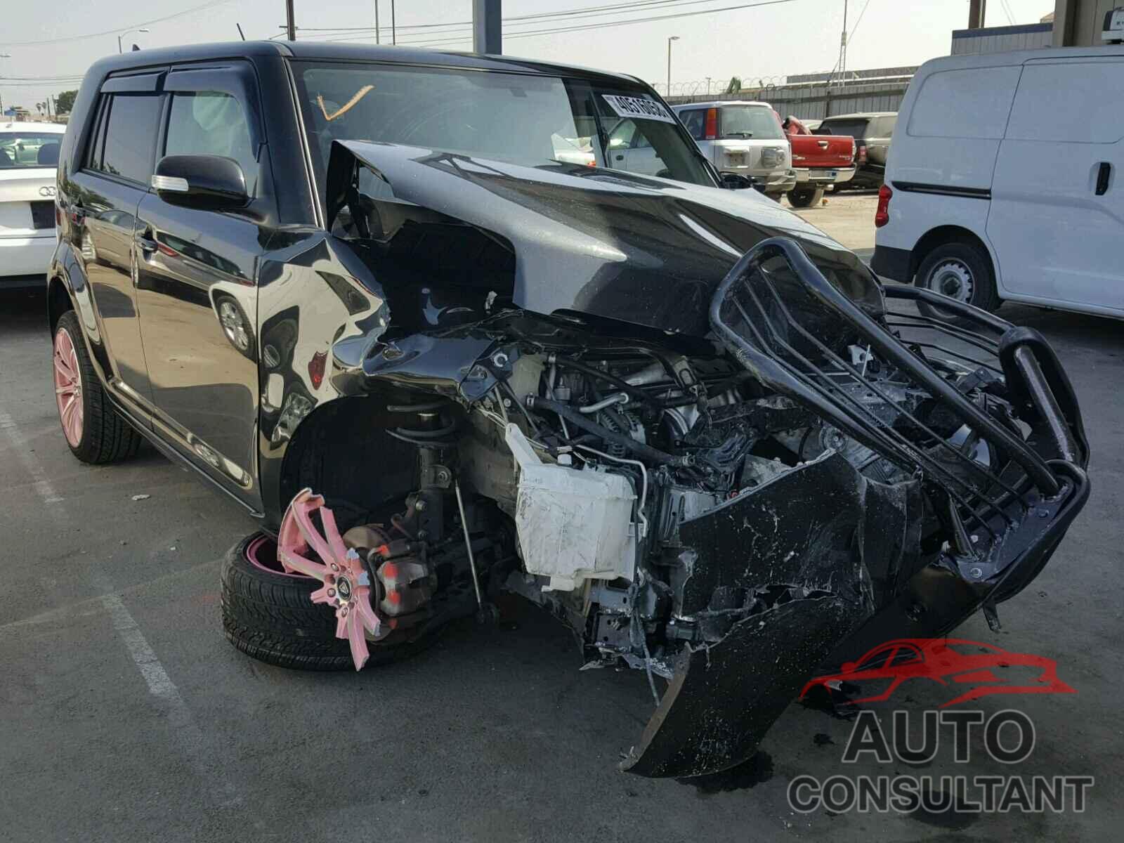 TOYOTA SCION 2015 - JTLZE4FE8FJ072963